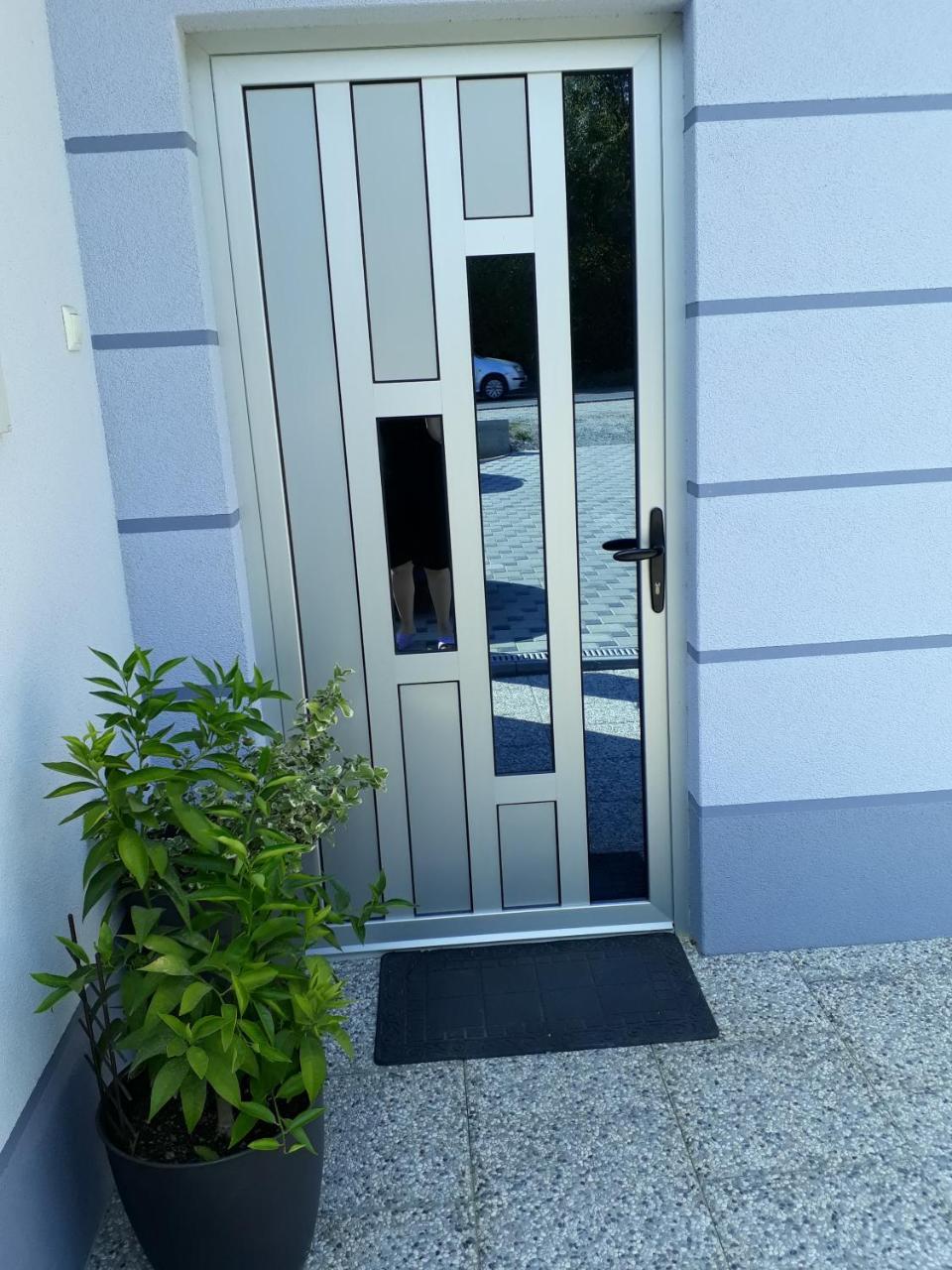 Private Home Rifat Dubrave Gornje Экстерьер фото